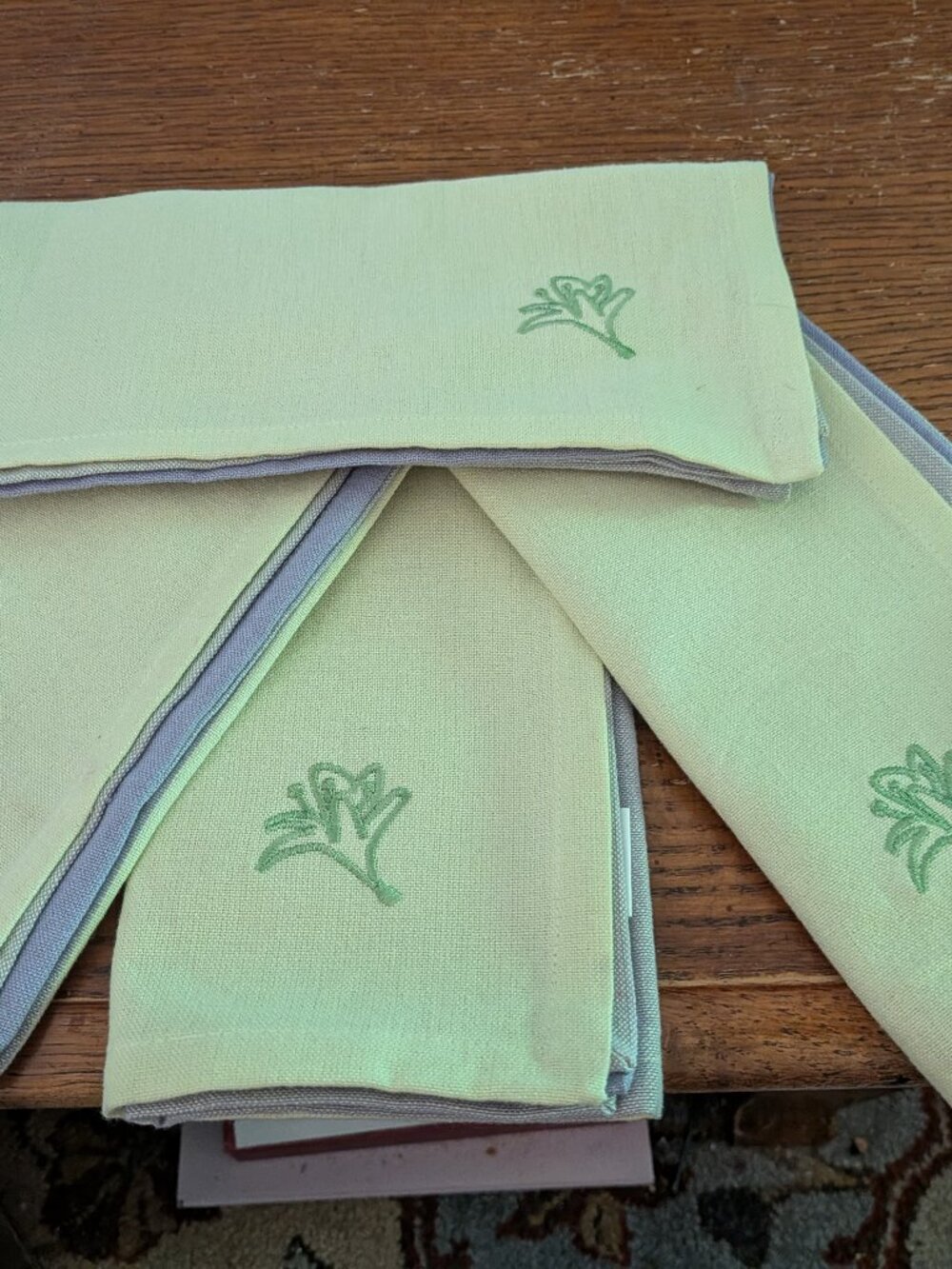 Set of 4 Cloth Napkins 100% Cotton Light Green 18” Square